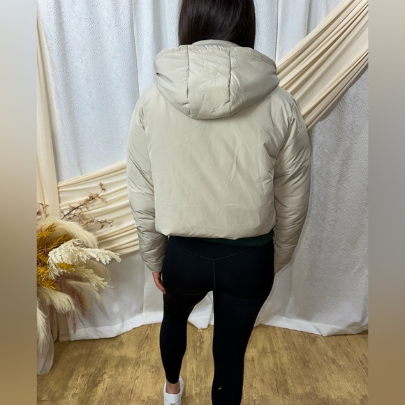 Cropped Puffer Jacket - Picture 6 of 6